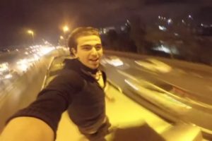 Metrob&uuml;s &uuml;zerinde akılalmaz yolculuk!