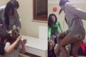 Dayak&ccedil;ı &uuml;niversiteli kızların yargılandığı davada karar &ccedil;ıktı