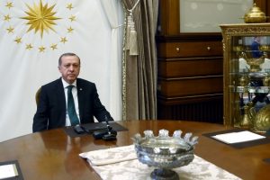 Erdoğan AK Partili vekillerle bir araya geldi