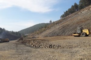 Bursa Gedikler g&ouml;leti inşaatı devam ediyor
