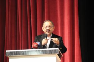 &Ouml;zhaseki: 7.5 milyon civarında bağımsız birimin d&ouml;n&uuml;şmesi gerekiyor