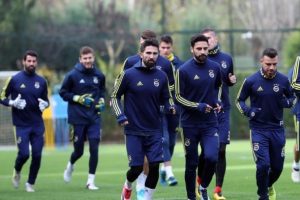 Fenerbah&ccedil;e'de g&ouml;zler S&uuml;per Lig'e &ccedil;evrildi