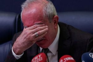 AK Partili milletvekili yaşadıklarını g&ouml;zyaşlarıyla anlattı