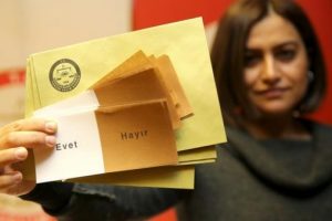 YSK yasası Meclis'ten ge&ccedil;ti