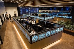 Borsa g&uuml;ne yatay başladı