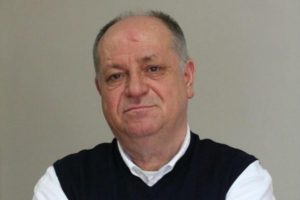 Gazeteci Cafer Yarkent hayatını kaybetti
