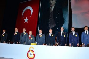 Galatasaray'ın Olağan&uuml;st&uuml; Genel Kurul Toplantısı başladı