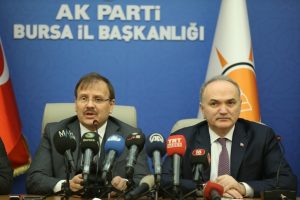 Başbakan Yardımcısı &Ccedil;avuşoğlu ve Bakan &Ouml;zl&uuml; Bursa'da