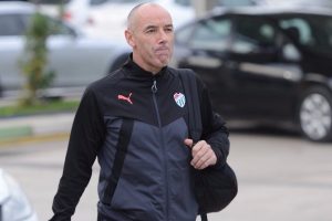 Bursaspor kafilesi Konya'ya gitti