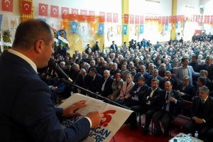 Bursa Orhaneli AK Parti İl&ccedil;e Başkanı Aykurt g&uuml;ven tazeledi