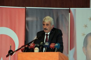 AK Parti Bursa Yenişehir'de Adnan Kamıl g&uuml;ven tazeledi