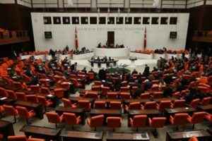 Meclis torba kanun teklifi i&ccedil;in mesai yapacak