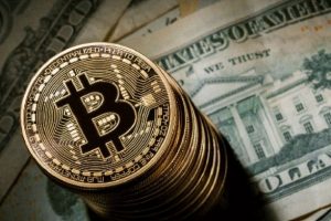 Bitcoin 11 ayda 11 kattan fazla kazandırdı