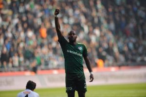 Bursaspor'da, g&ouml;zler Fenerbah&ccedil;e ma&ccedil;ına &ccedil;evrildi