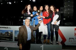 Bursa'da Nil&uuml;fer &Uuml;niSporFest'te &ouml;d&uuml;ller sahiplerini buldu