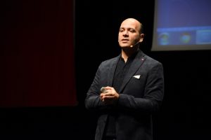 Cem &Ouml;ğretir Bursalılarla bir araya geldi