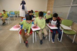 Suriyeli &ccedil;ocuklar T&uuml;rk eğitim sistemine uyum sağlıyor