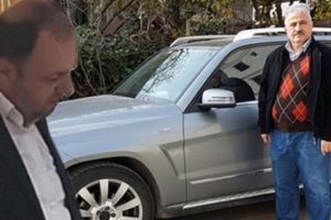 Son taktik şaşırttı! 'Yaşlı fabrikat&ouml;r' rol&uuml; ile...