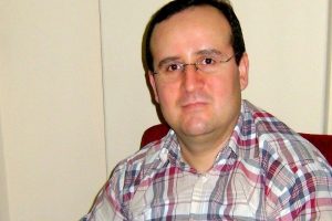 Derste kalp krizi ge&ccedil;iren &ouml;ğretmen hayatını kaybetti