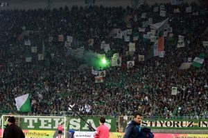 Bursaspor - Fenerbah&ccedil;e ma&ccedil; biletleri yarın satışa &ccedil;ıkıyor