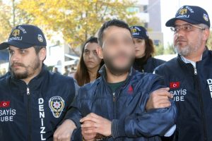 Sahte sterlinle dolandırıcılık