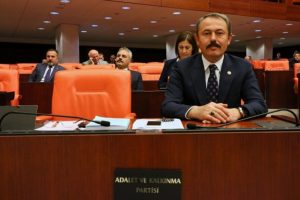 AK Parti'li vekil taşeron konusundaki ayrıntıları paylaştı