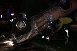 Askeri araç kaza yaptı: 2 asker yaralı