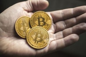 Bitcoin durdurulamıyor: 12 bin doları da aştı
