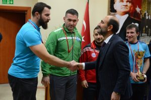 Bursa'da başarılı sporculara ödül