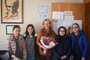 Bursa'da öğrencilerden kadın muhtarlara ziyaret
