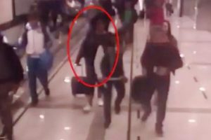 Atat&uuml;rk Havalimanı'nda alarm! Kadın kuryenin...