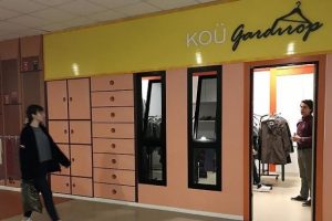 Paylaşım k&uuml;lt&uuml;r&uuml;n&uuml; &uuml;niversitenin 'gardırobu' ile yaşatıyorlar
