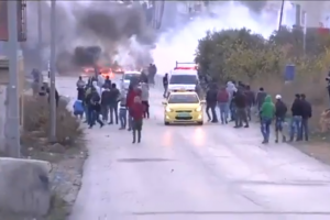 Kud&uuml;s'te gerginlik! M&uuml;dahale başladı, yaralılar var