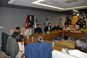 Fikret Orman şehit &ccedil;ocuklarını ağırladı