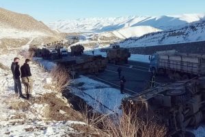 Askeri konvoyda kaza: 15 asker yaralı