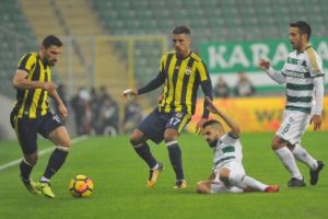 Bursaspor, sahasında Fenerbah&ccedil;e'ye kaybetti