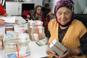 100 yıllık Hacı Osman'ın mirasında hak sahipleri payını aldı
