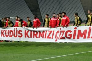 Olimpiyat Stadı'nda Kud&uuml;s tepkisi