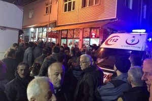 Zonguldak'ta 50 kişilik grup kahvehane bastı: 1 yaralı