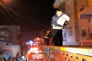 Yangında can pazarı
