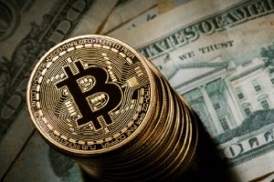 Bitcoin almaya geldiler, 182 bin dolarları gasp edildi