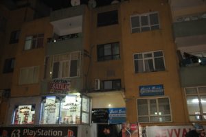 Mutfak t&uuml;p&uuml;nden sızan gaz 12 kişiyi zehirledi
