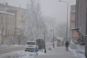 Kars eksi 25'i g&ouml;rd&uuml;