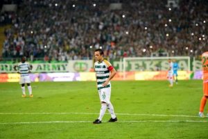 Bursaspor'un belini sakatlıklar b&uuml;k&uuml;yor