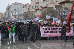 Bursa İneg&ouml;ll&uuml;ler Kud&uuml;s i&ccedil;in y&uuml;r&uuml;d&uuml;