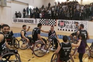 Beşiktaş deplasmanda kazandı