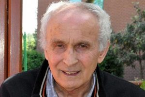 Usta tarih&ccedil;i &Ouml;zdemir yoğun bakımda