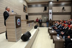 Kırıkkale &Uuml;niversitesinde eğitimde değişim y&ouml;netimi ele alındı