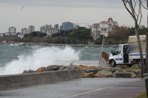 İstanbul'da deniz ulaşımına hava engeli