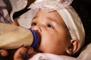 Lactalis bebek sütü ürünlerini küresel çapta geri çağırdı